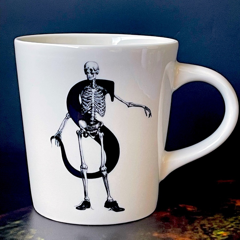 Williams Sonoma Coffee Mug Skeleton in shoes